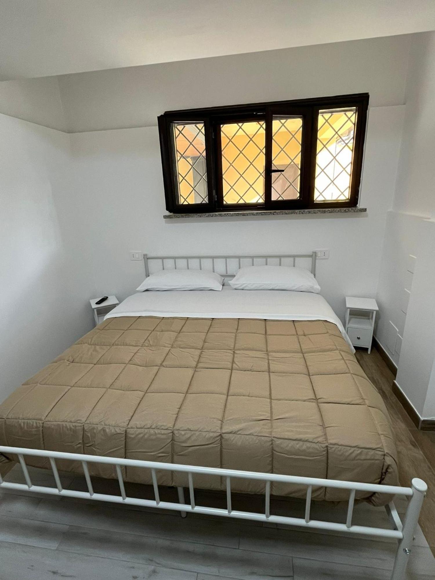 Aurora Rooms Pomigliano d'Arco Εξωτερικό φωτογραφία