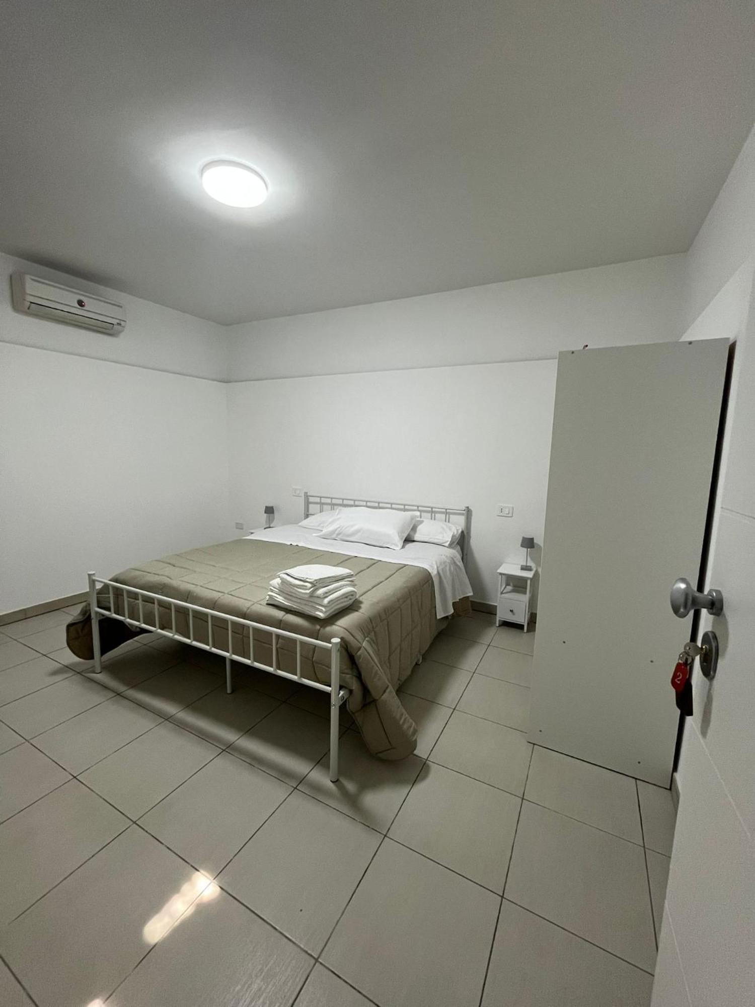 Aurora Rooms Pomigliano d'Arco Εξωτερικό φωτογραφία