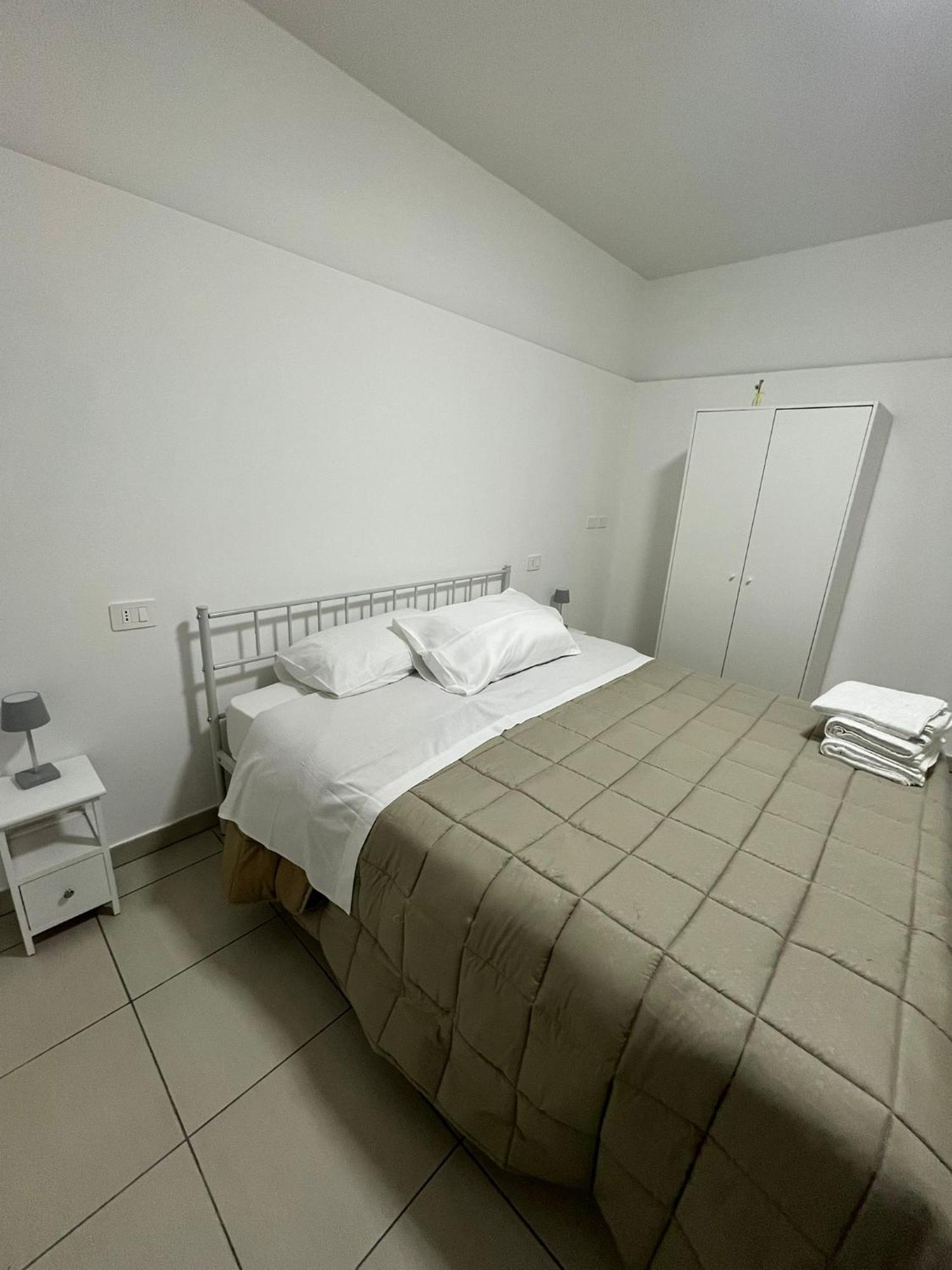 Aurora Rooms Pomigliano d'Arco Εξωτερικό φωτογραφία