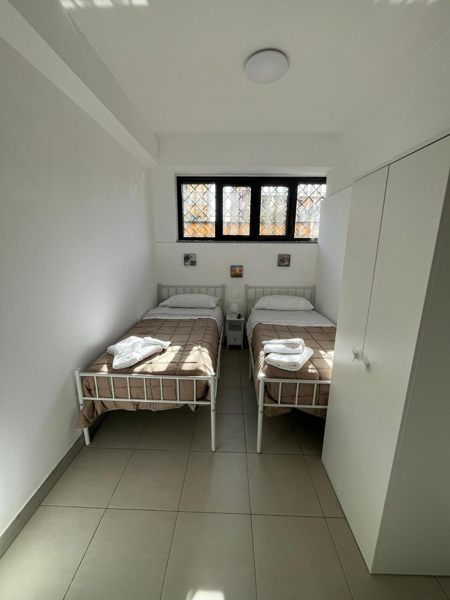 Aurora Rooms Pomigliano d'Arco Εξωτερικό φωτογραφία
