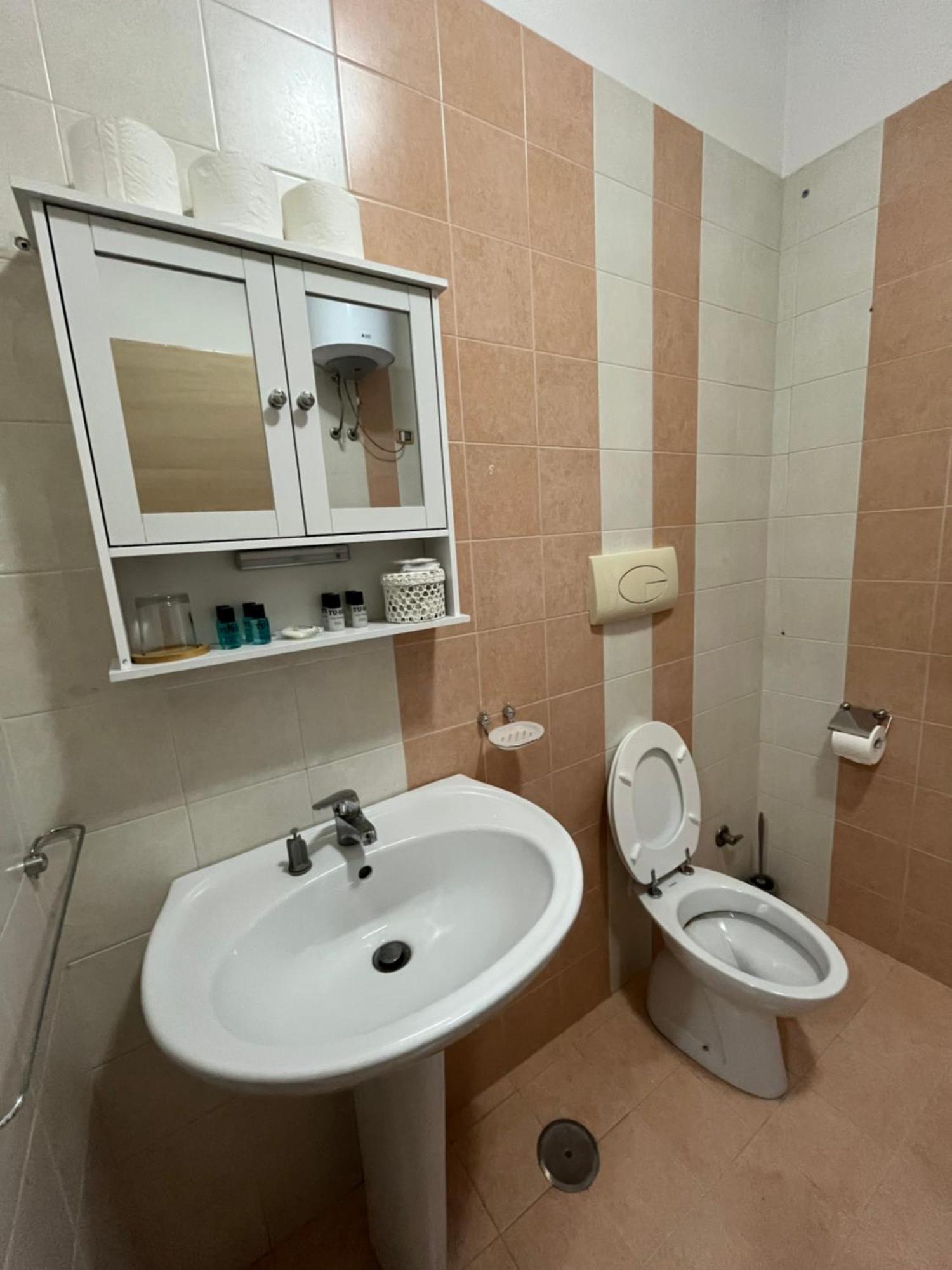 Aurora Rooms Pomigliano d'Arco Εξωτερικό φωτογραφία